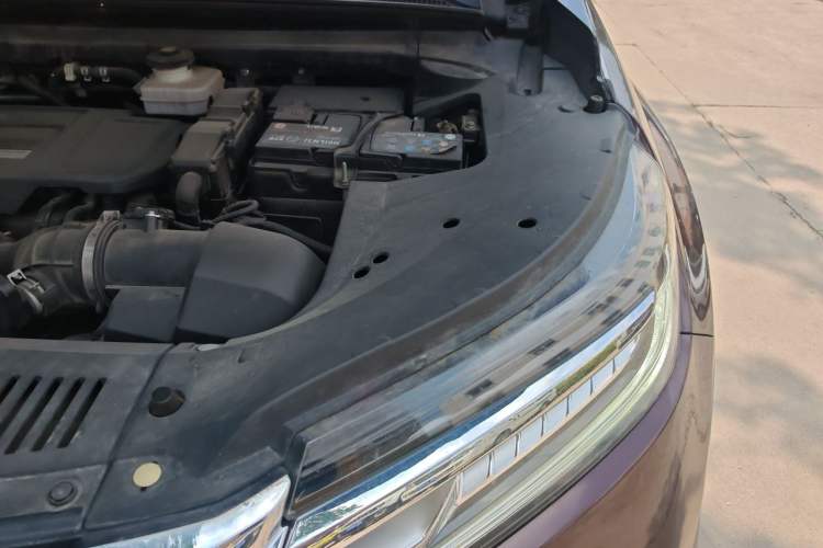 Used Honda Avancier 2017 370TURBO 2WD Luxury Edition Engine Bay Left