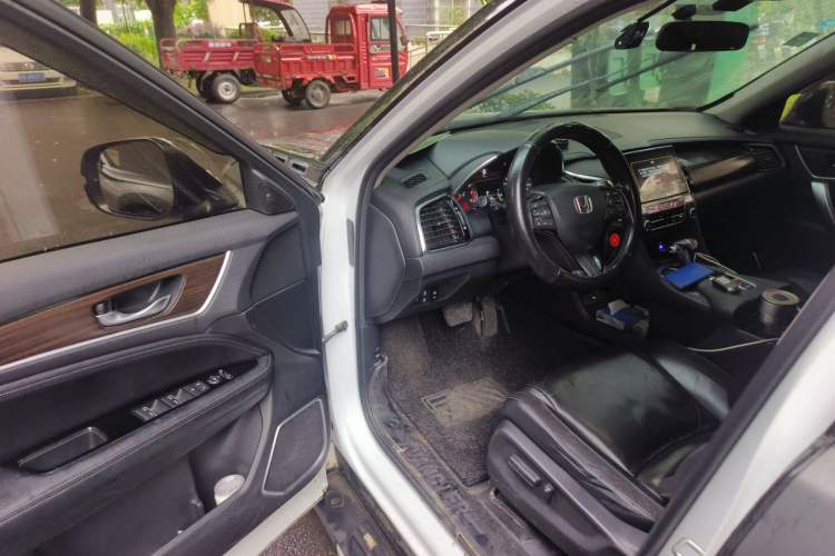 Used Honda Avancier 2017 240TURBO Two-Wheel Drive Comfort Version Driver Seat