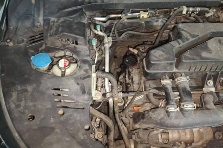 Used Honda Avancier 2017 240TURBO Two-Wheel Drive Luxury Edition Engine Bay Right