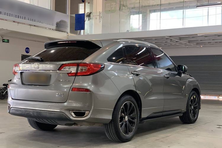 Used Honda Avancier 2017 240TURBO Two-Wheel Drive Premium Edition Exterior 5