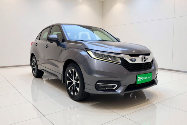 Used Honda Avancier 2017 240TURBO Two-Wheel Drive Premium Edition Front Right 45 Deg