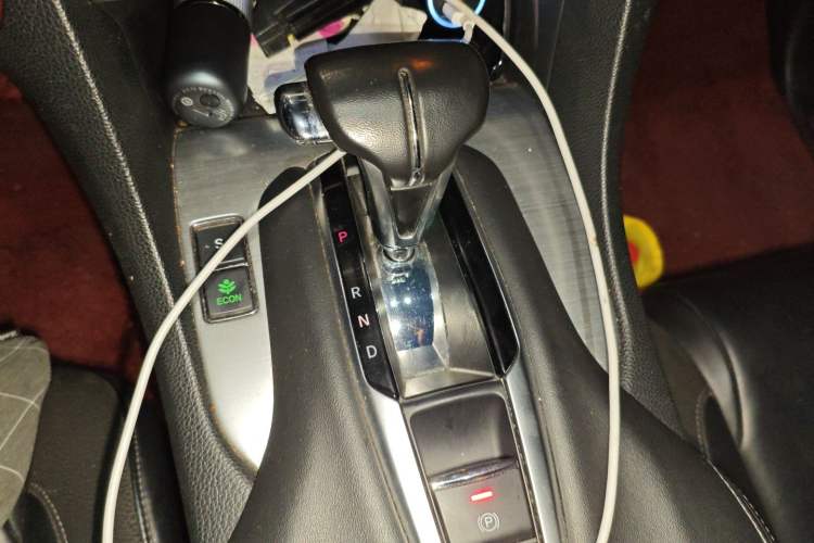 Used Honda Avancier 2017 240TURBO Two-Wheel Drive Luxury Edition Gear Lever
