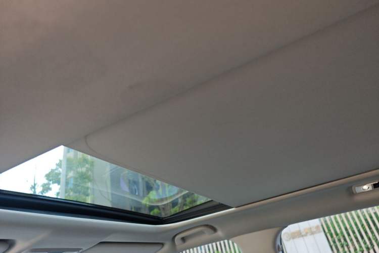 Used Honda Avancier 2017 240TURBO Two-Wheel Drive Premium Edition Headliner