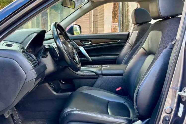 Used Honda Avancier 2017 240TURBO Two-Wheel Drive Comfort Version Interior 6