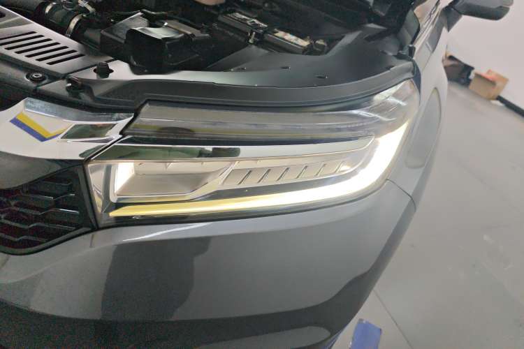 Used Honda Avancier 2017 240TURBO Two-Wheel Drive Premium Edition Left Front Headlight