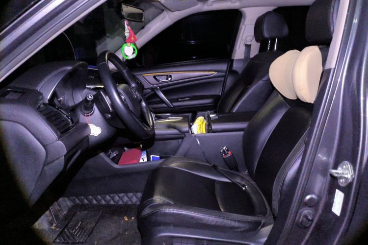 Used Honda Avancier 2017 240TURBO Two-Wheel Drive Premium Edition Left Front Seat