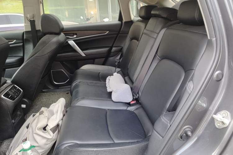 Used Honda Avancier 2017 240TURBO Two-Wheel Drive Premium Edition Left Rear Seat