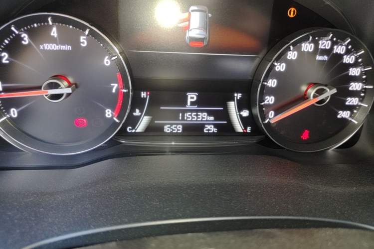 Used Honda Avancier 2017 240TURBO Two-Wheel Drive Premium Edition Odometer Close Up