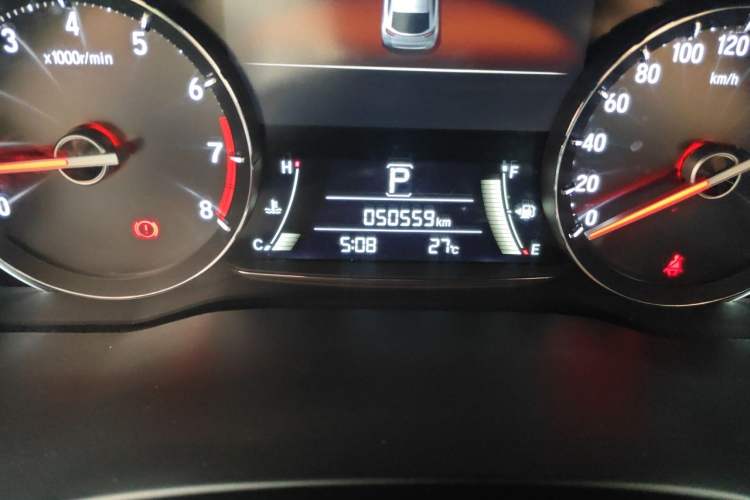 Used Honda Avancier 2017 240TURBO Two-Wheel Drive Luxury Edition Odometer Close Up