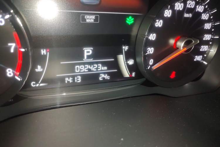 Used Honda Avancier 2017 240TURBO Two-Wheel Drive Premium Edition Odometer Close Up