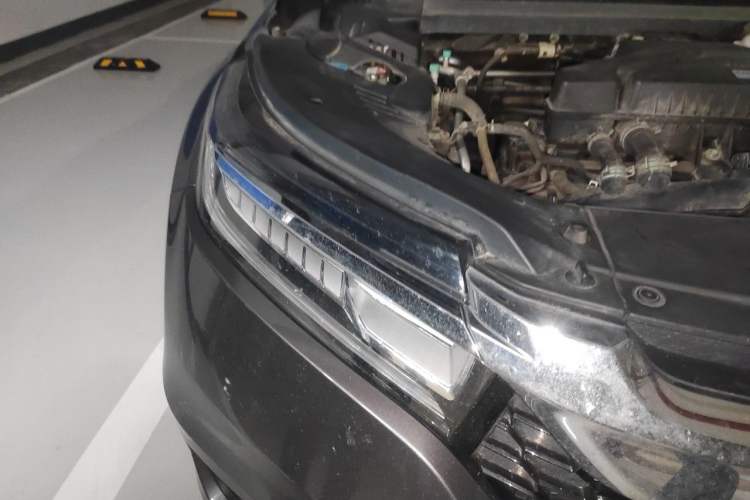 Used Honda Avancier 2017 240TURBO Two-Wheel Drive Premium Edition Right Front Headlight