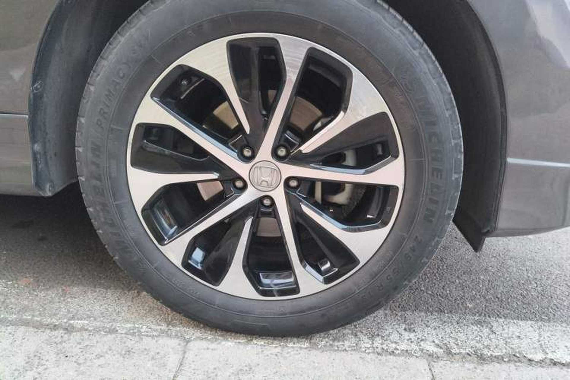 Used Honda Avancier 2017 240TURBO Two-Wheel Drive Luxury Edition Right Front Wheel Hub