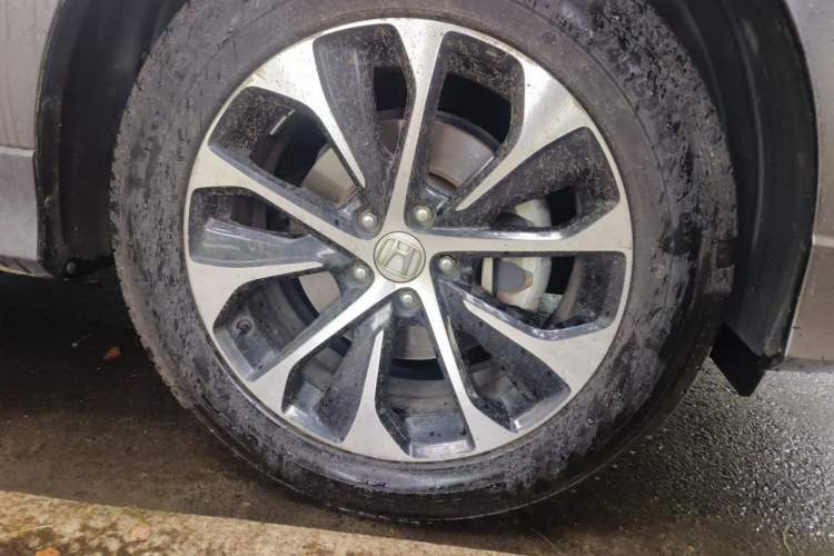 Used Honda Avancier 2017 240TURBO Two-Wheel Drive Comfort Version Right Front Wheel Hub