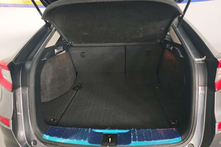 Used Honda Avancier 2017 240TURBO Two-Wheel Drive Premium Edition Trunk