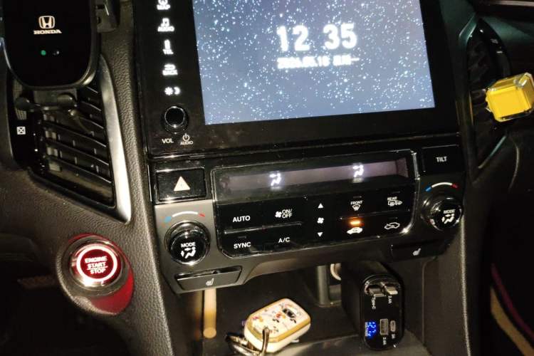 Used Honda Avancier 2017 370TURBO Four-Wheel Drive Prestige Edition Audio And AC Panel