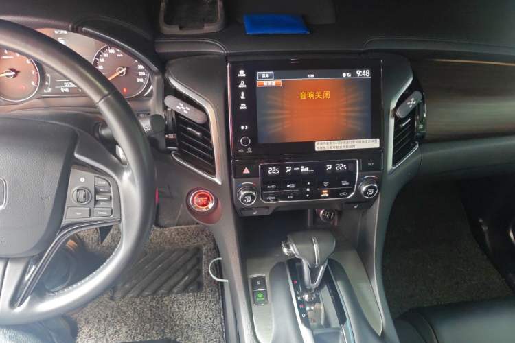 Used Honda Avancier 2017 240TURBO Two-Wheel Drive Premium Edition Audio And AC Panel