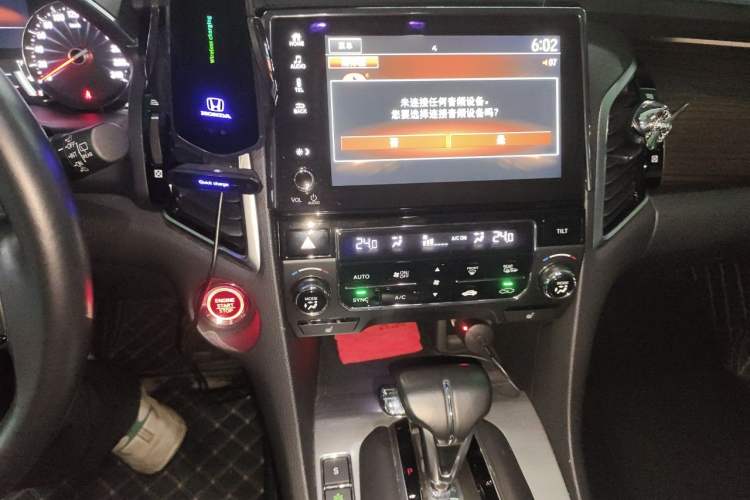 Used Honda Avancier 2017 240TURBO Two-Wheel Drive Premium Edition Audio And AC Panel