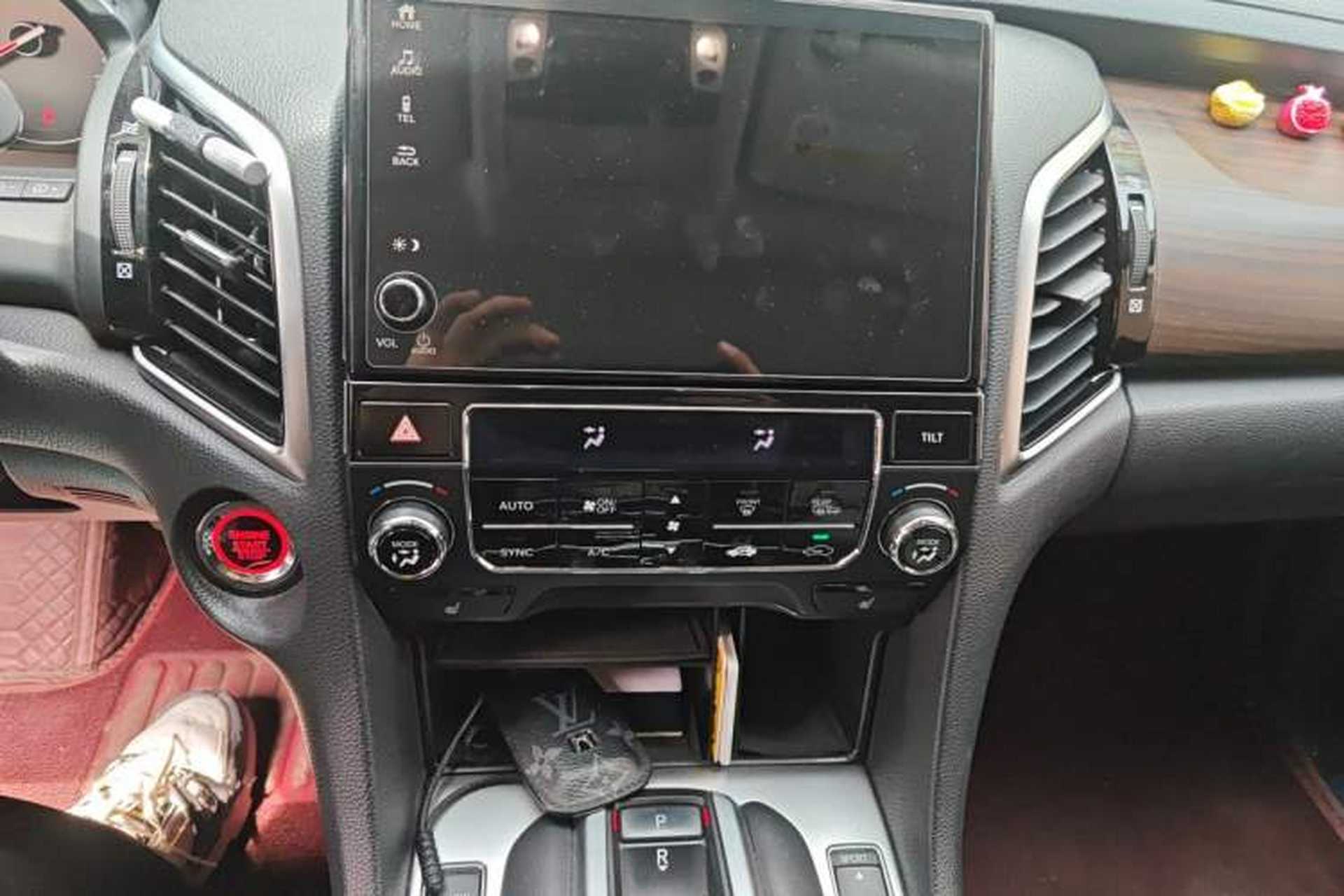 Used Honda Avancier 2017 370TURBO 2WD Luxury Edition Audio And AC Panel