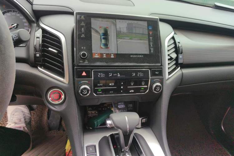 Used Honda Avancier 2017 240TURBO Two-Wheel Drive Elite Edition Audio And AC Panel