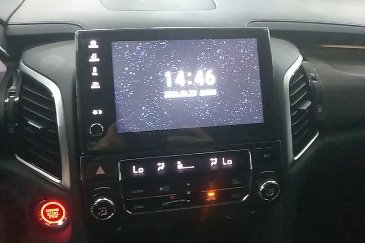 Used Honda Avancier 2017 370TURBO 2WD Luxury Edition Audio And AC Panel