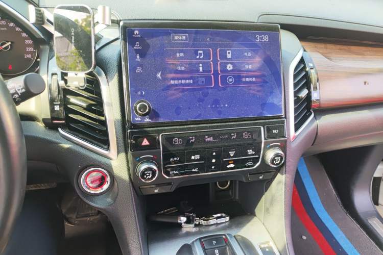Used Honda Avancier 2017 370TURBO 2WD Luxury Edition Audio And AC Panel