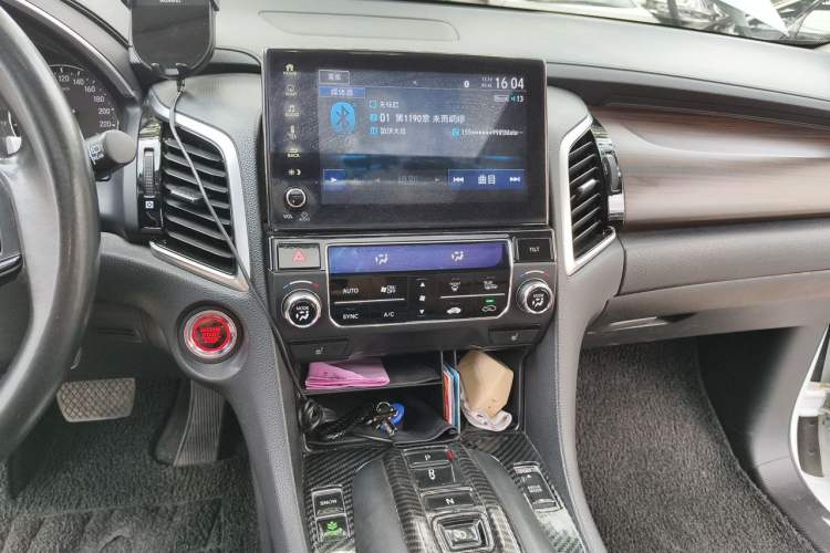 Used Honda Avancier 2017 370TURBO Four-Wheel Drive Prestige Edition Audio And AC Panel