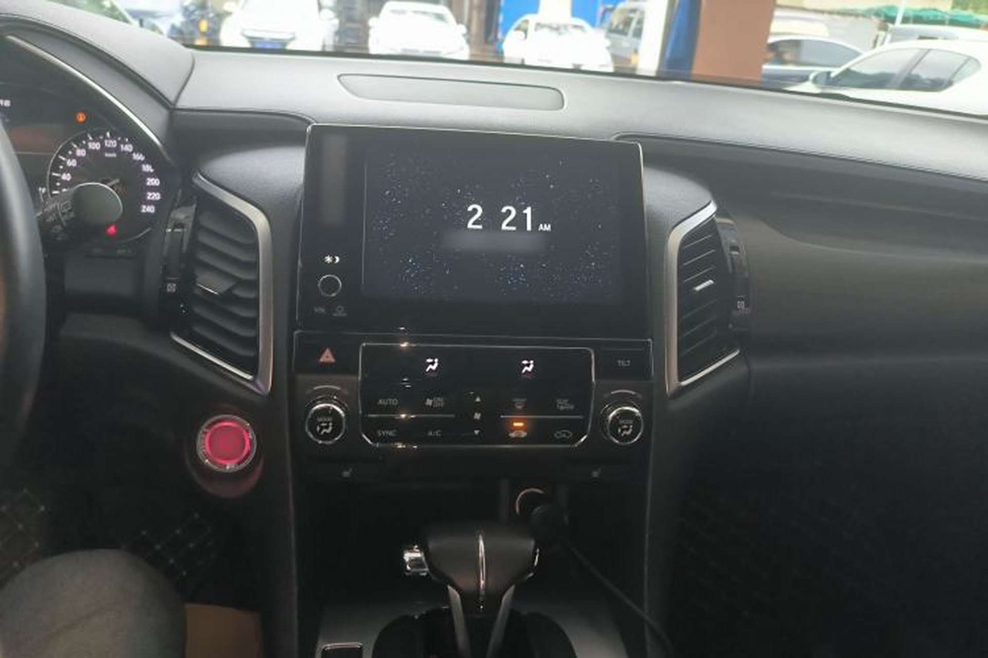 Used Honda Avancier 2017 240TURBO Two-Wheel Drive Premium Edition Center Console
