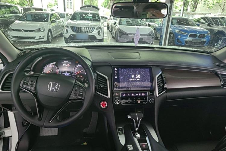 Used Honda Avancier 2017 240TURBO Two-Wheel Drive Comfort Version Center Console