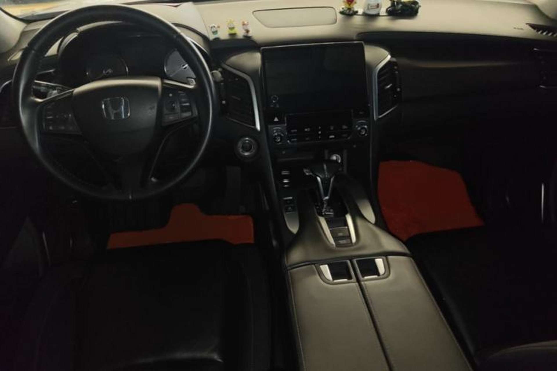 Used Honda Avancier 2017 240TURBO Two-Wheel Drive Luxury Edition Center Console