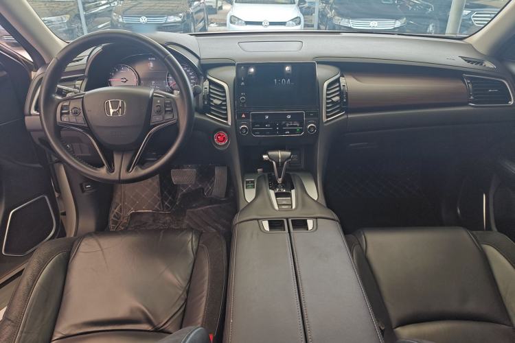 Used Honda Avancier 2017 240TURBO Two-Wheel Drive Comfort Version Center Console