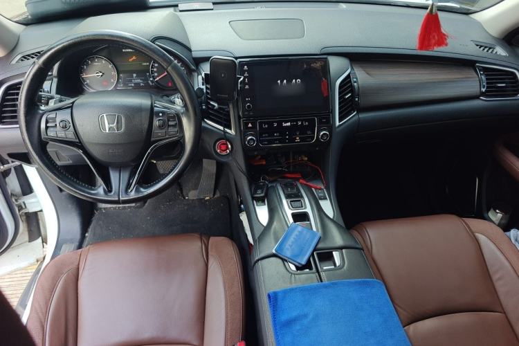 Used Honda Avancier 2017 370TURBO 2WD Luxury Edition Center Console