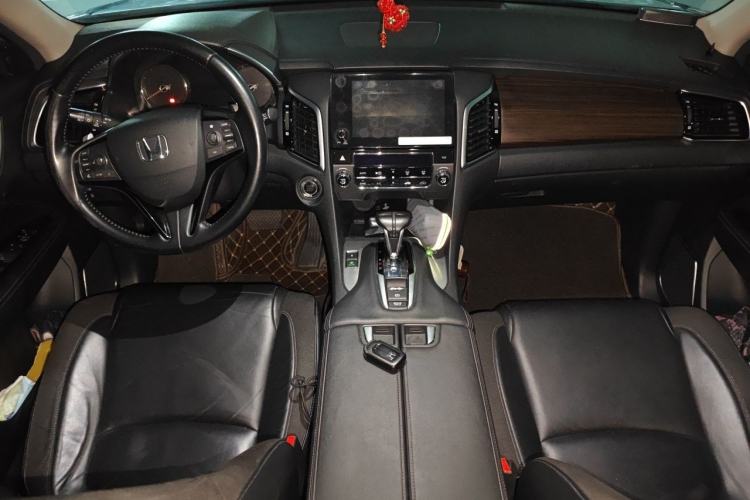 Used Honda Avancier 2017 240TURBO Two-Wheel Drive Comfort Version Center Console