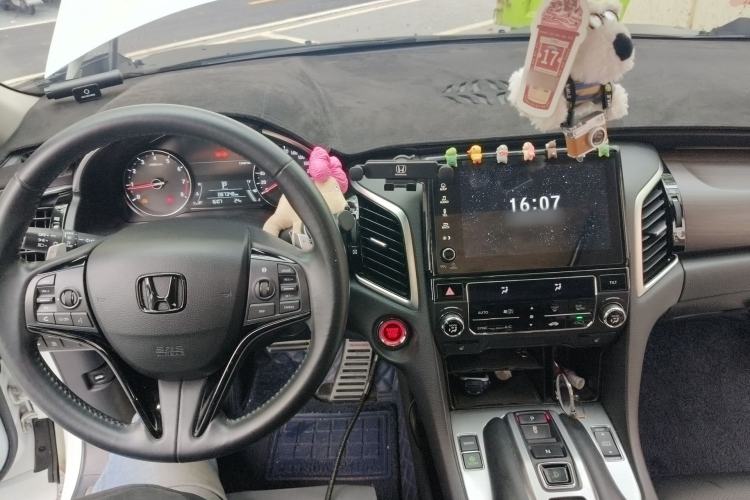 Used Honda Avancier 2017 370TURBO Four-Wheel Drive Prestige Edition Center Console