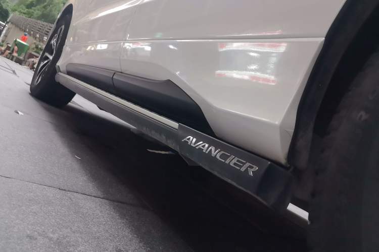 Used Honda Avancier 2017 240TURBO Two-Wheel Drive Luxury Edition Chassis Rear Left