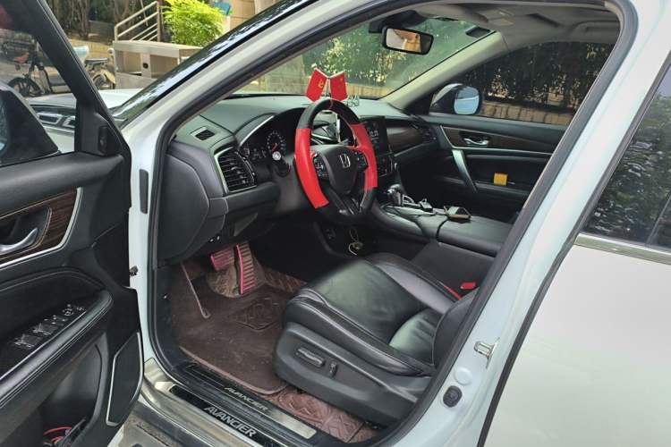 Used Honda Avancier 2017 240TURBO Two-Wheel Drive Premium Edition Driver Seat