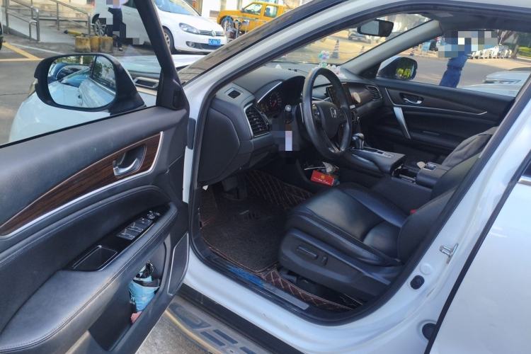Used Honda Avancier 2017 240TURBO Two-Wheel Drive Premium Edition Driver Seat