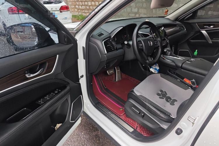 Used Honda Avancier 2017 240TURBO Two-Wheel Drive Elite Edition Driver Seat