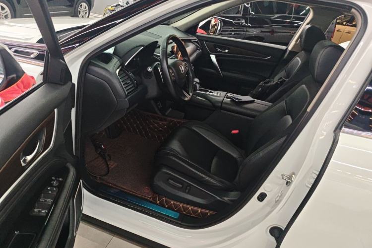 Used Honda Avancier 2017 240TURBO Two-Wheel Drive Luxury Edition Driver Seat