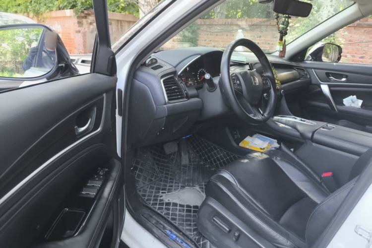 Used Honda Avancier 2017 370TURBO 2WD Luxury Edition Driver Seat