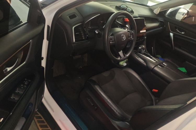 Used Honda Avancier 2017 240TURBO Two-Wheel Drive Elite Edition Driver Seat