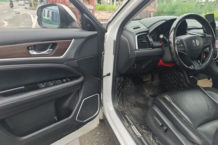 Used Honda Avancier 2017 240TURBO Two-Wheel Drive Luxury Edition Driver Seat