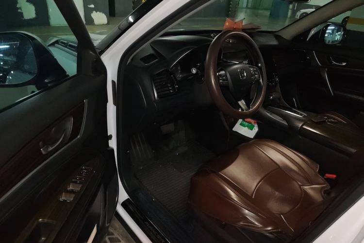 Used Honda Avancier 2017 240TURBO Two-Wheel Drive Luxury Edition Driver Seat