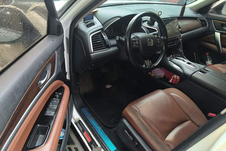 Used Honda Avancier 2017 370TURBO 2WD Luxury Edition Driver Seat