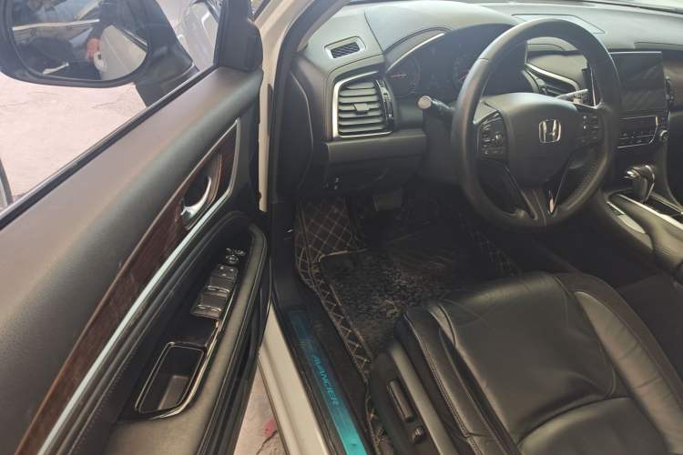 Used Honda Avancier 2017 240TURBO Two-Wheel Drive Comfort Version Driver Seat