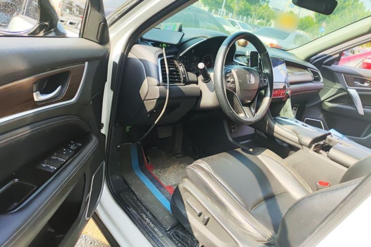 Used Honda Avancier 2017 370TURBO 2WD Luxury Edition Driver Seat