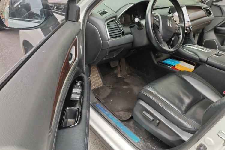 Used Honda Avancier 2017 370TURBO 2WD Luxury Edition Driver Seat