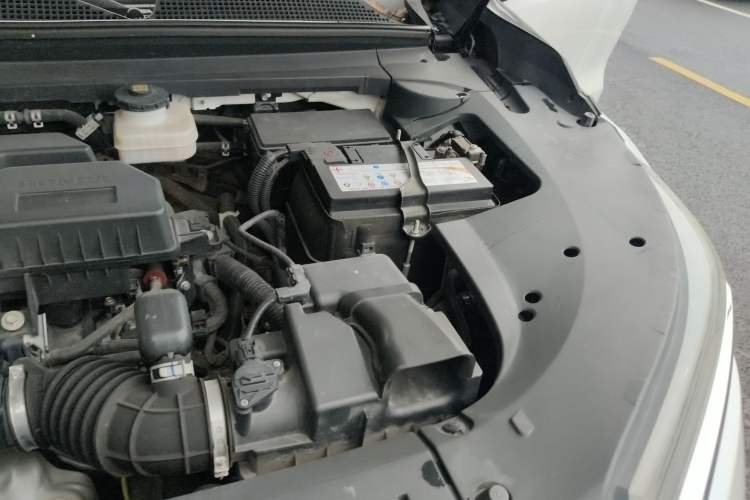 Used Honda Avancier 2017 240TURBO Two-Wheel Drive Premium Edition Engine Bay Left