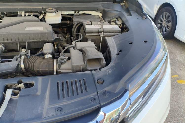 Used Honda Avancier 2017 240TURBO Two-Wheel Drive Premium Edition Engine Bay Left