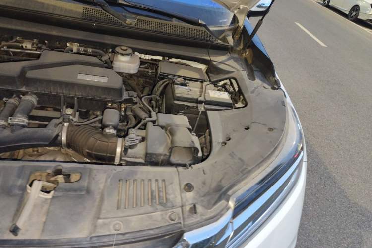 Used Honda Avancier 2017 240TURBO Two-Wheel Drive Premium Edition Engine Bay Left