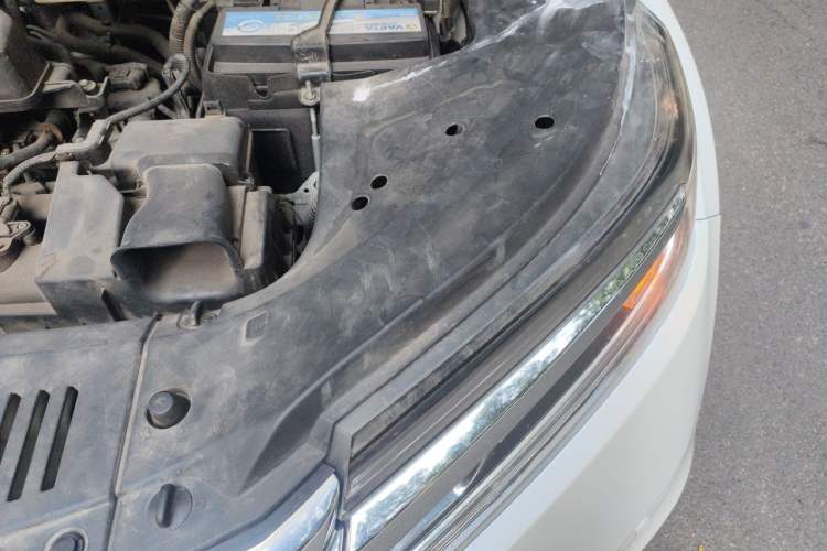Used Honda Avancier 2017 240TURBO Two-Wheel Drive Comfort Version Engine Bay Left